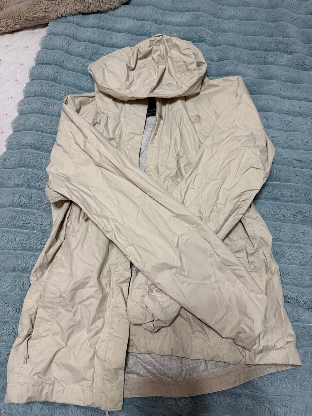 The North Face Women's Hooded Ski Jacket - Light Beige